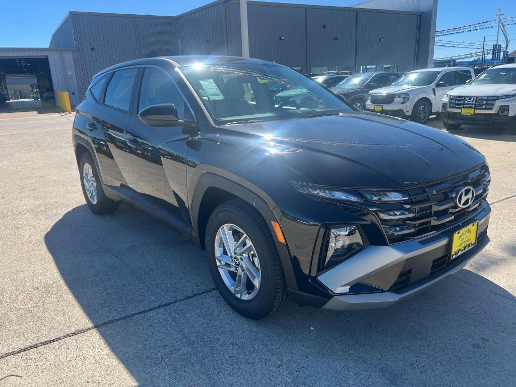 New 2026 Hyundai TUCSON SE
