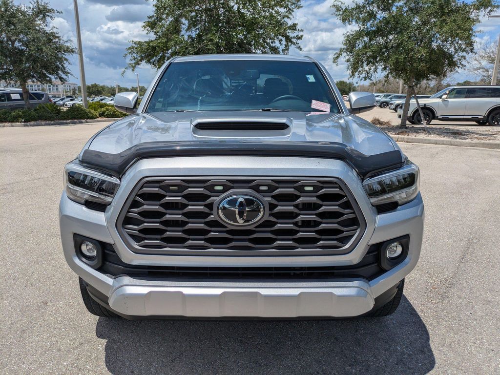 2022 Toyota TACOMA TRD SPORT — миниатюра 11