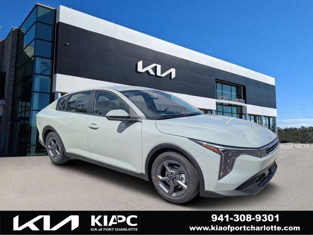 New 2026 Kia K4 LXS