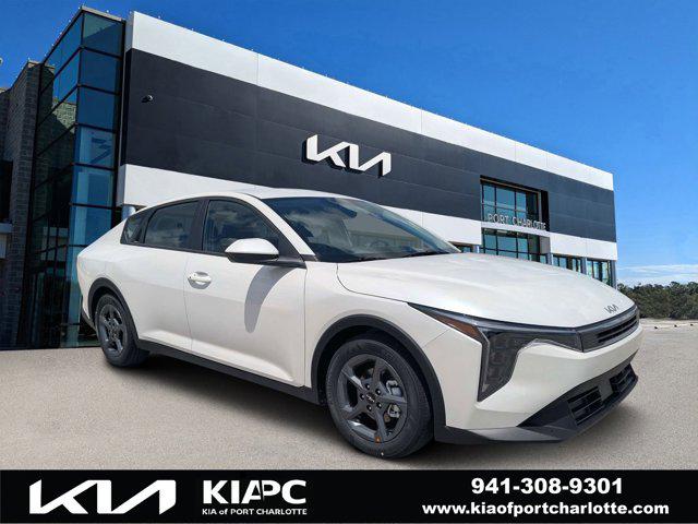 New 2026 Kia K4 LXS