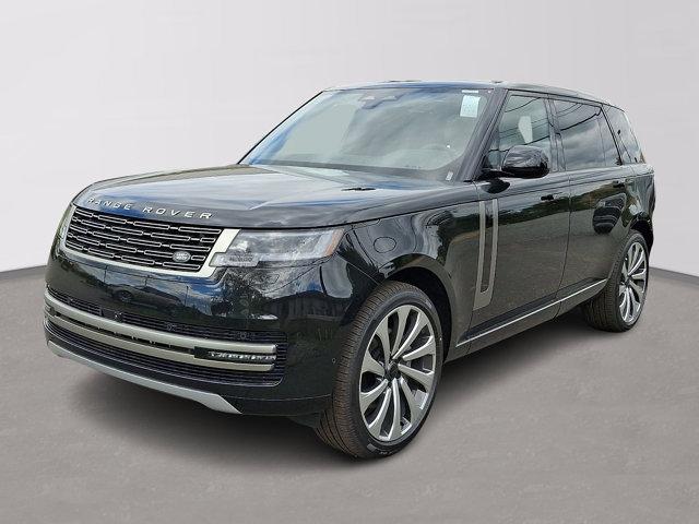 New 2026 Land Rover Range Rover P400 SE 7 Seat