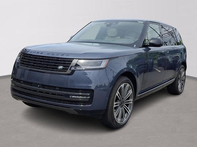 New 2026 Land Rover Range Rover P400 SE 7 Seat