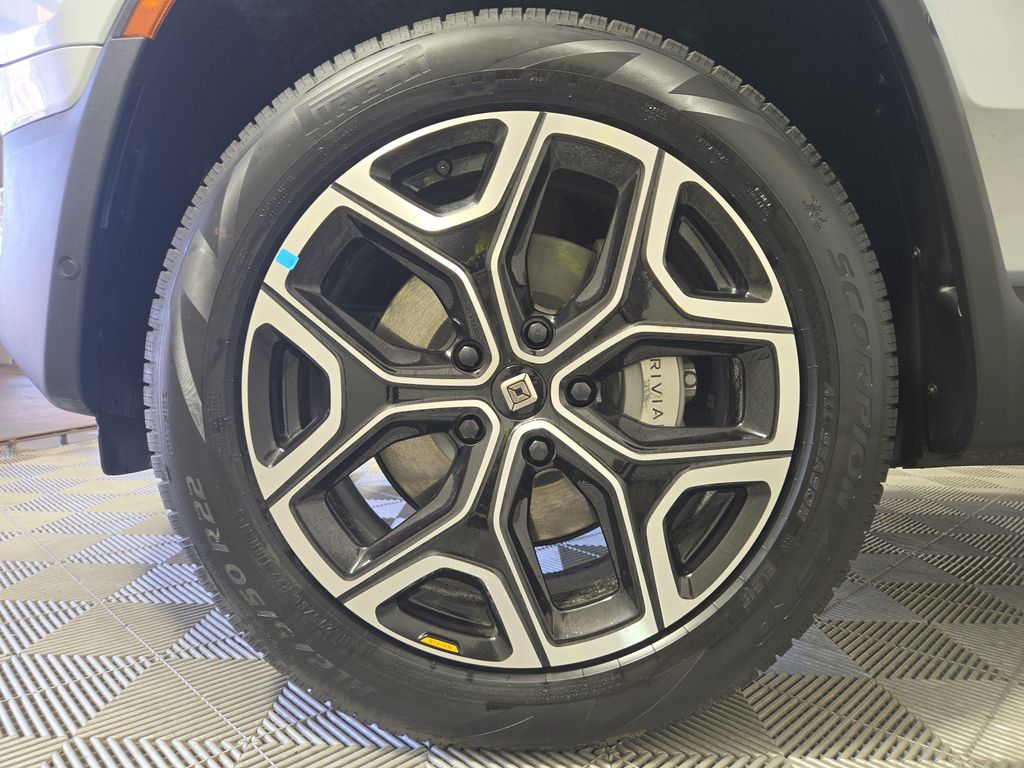 2023 Rivian R1T ADVENTURE PACKAGE 照片 9