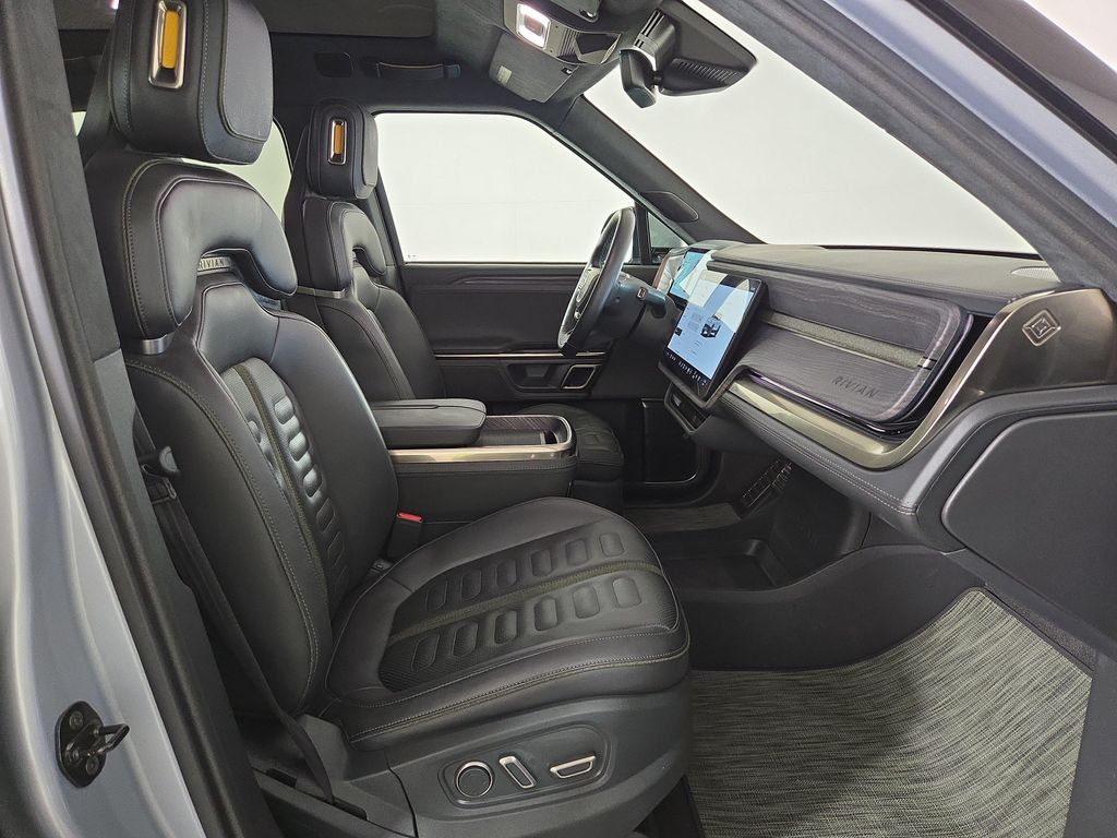 2023 Rivian R1T ADVENTURE PACKAGE 缩略图 23