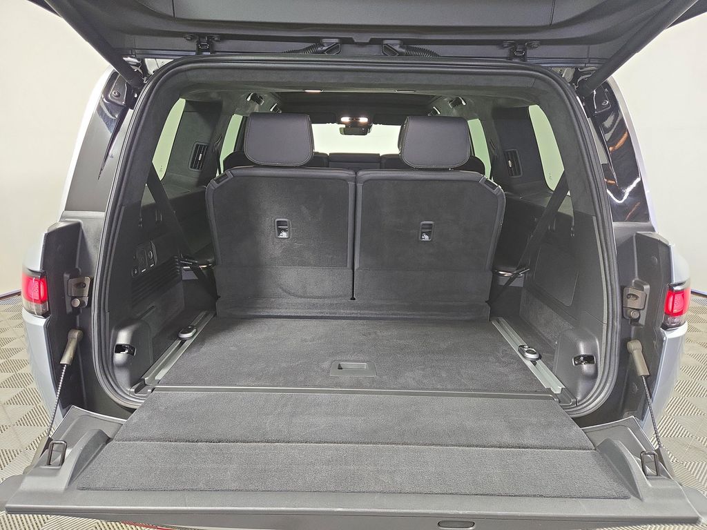 صورة مصغرة 15 لـ 2024 Rivian R1S ADVENTURE PACKAGE