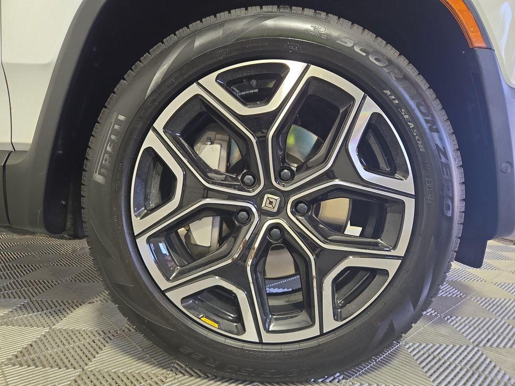 2025 Rivian R1S ADVENTURE TRIM 缩略图 11