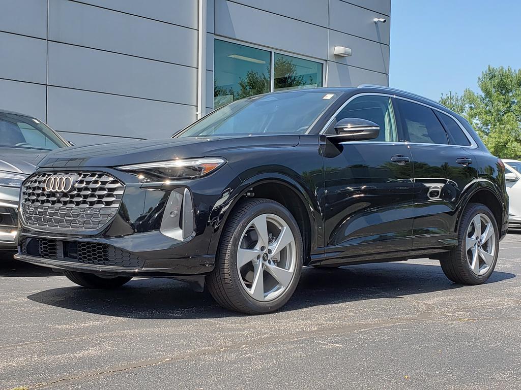 New 2025 Audi Q5 Premium Plus