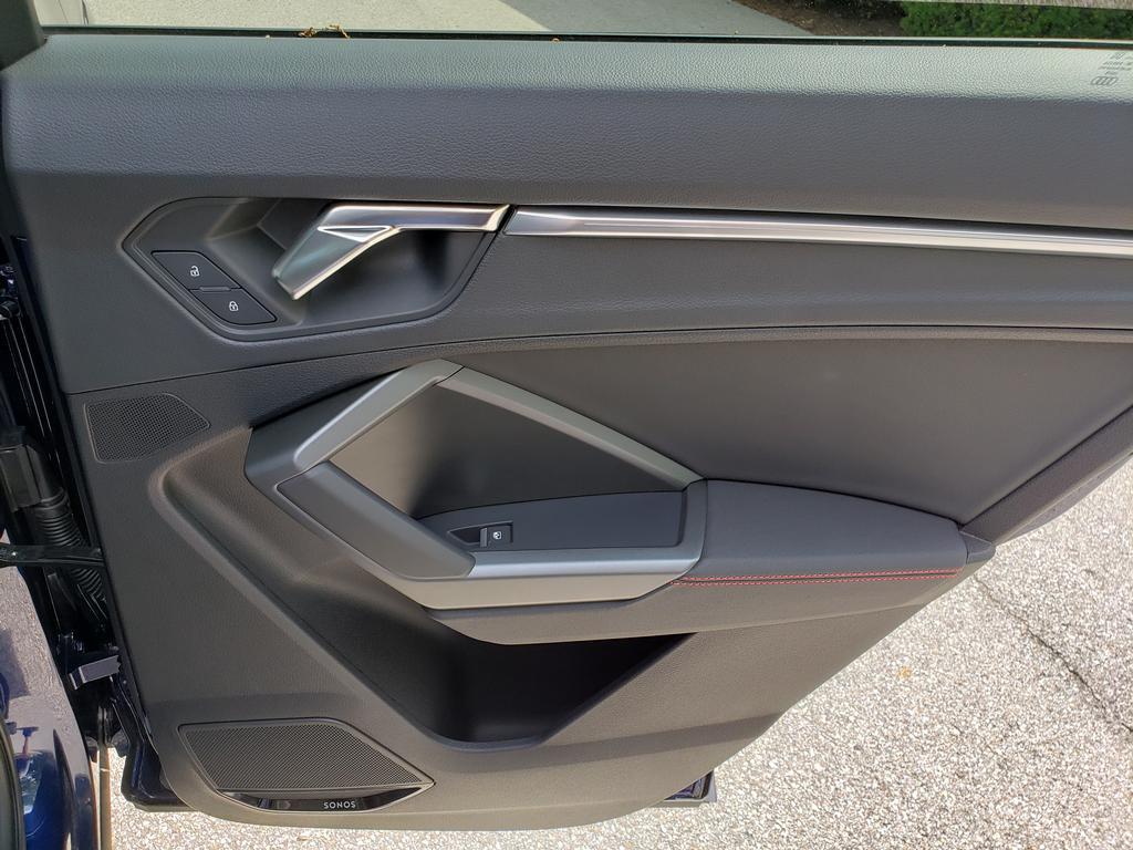 صورة مصغرة 17 لـ 2025 AUDI Q3 45 S LINE PREMIUM PLUS
