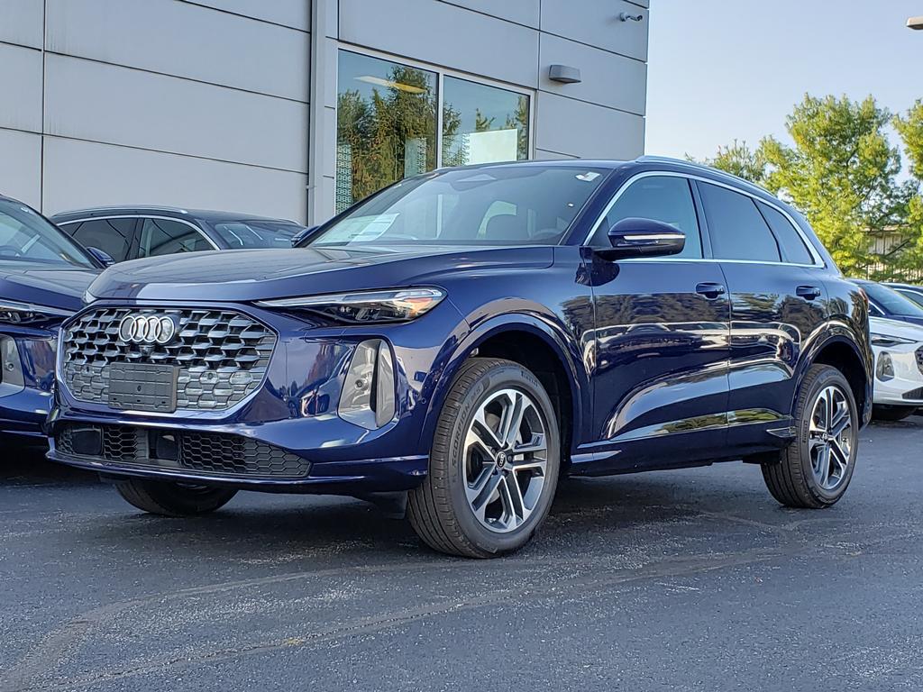 New 2025 Audi Q5 Premium Plus