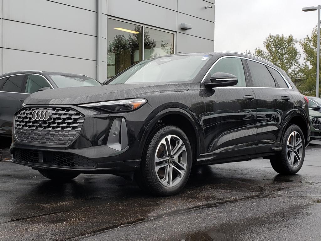 New 2025 Audi Q5 Premium TFSI quattro S tronic