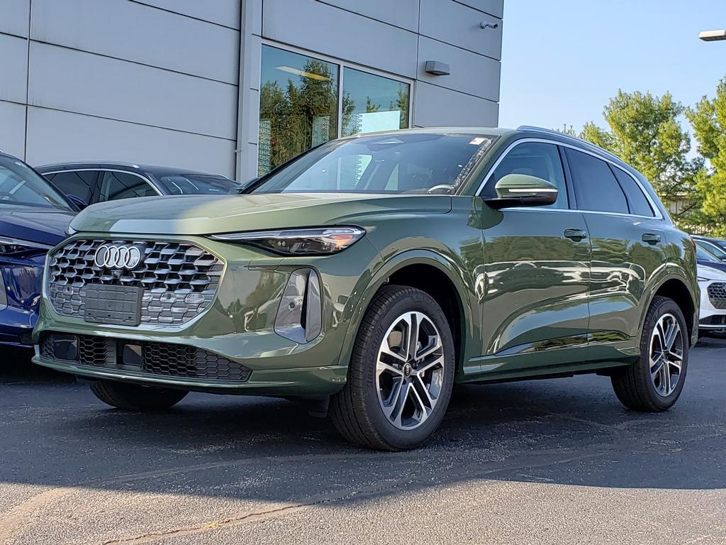 New 2025 Audi Q5 Premium Plus