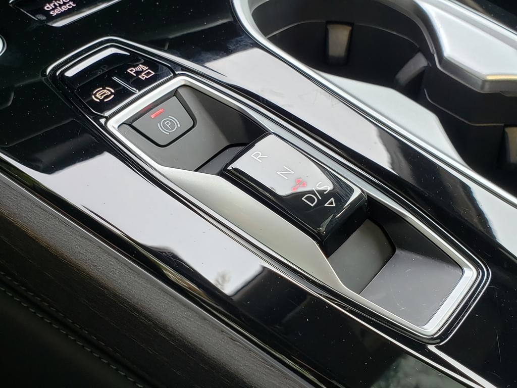 صورة مصغرة 25 لـ 2026 AUDI A6 PREMIUM PLUS QUATTRO S TRONIC