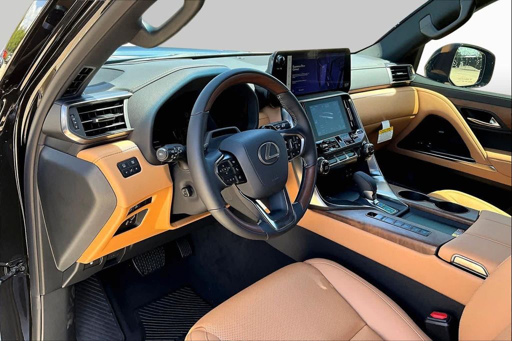 2026 Lexus LX 700H LUXURY — миниатюра 8