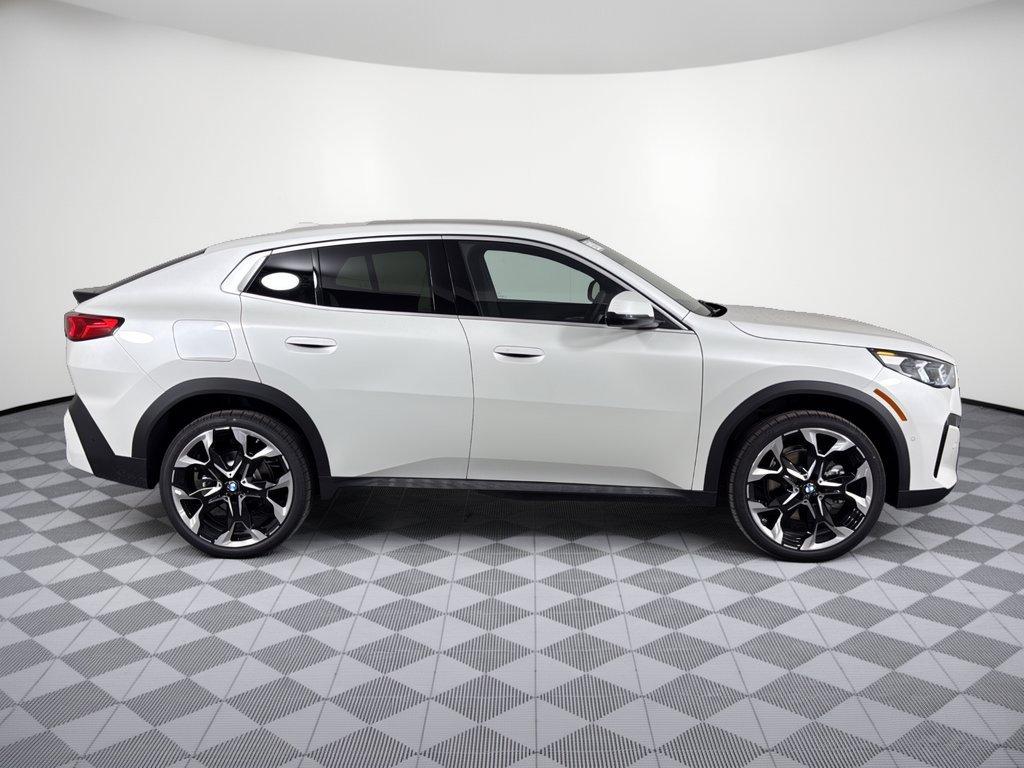 2027 BMW X2 XDRIVE28I — миниатюра 8