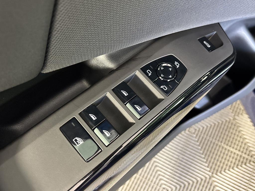 صورة مصغرة 15 لـ 2026 BMW X3 30 XDRIVE