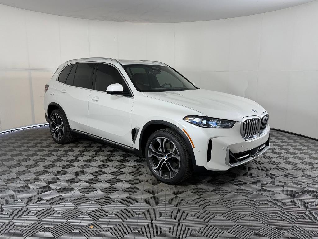 صورة 7 لـ 2026 BMW X5 SDRIVE40I