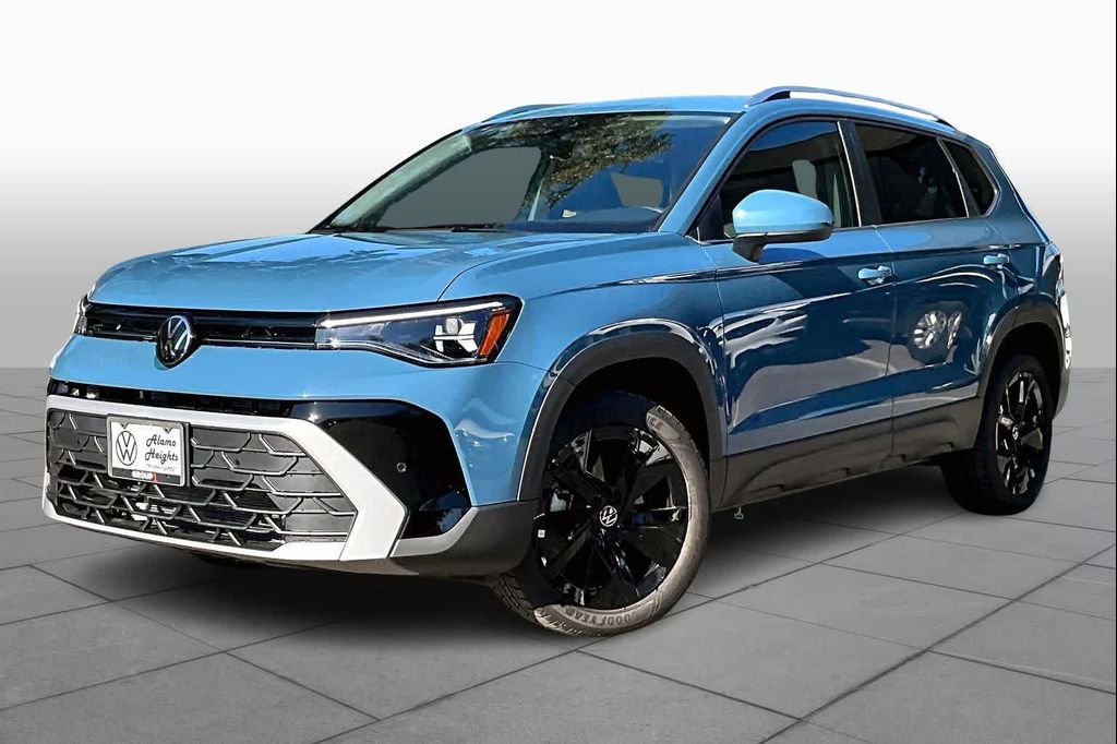 New 2026 Volkswagen Taos SE