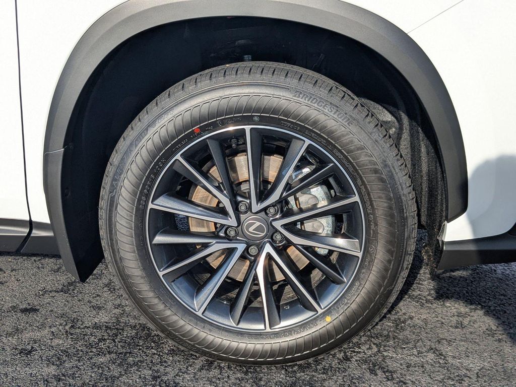 2026 Lexus NX 450H+ PREMIUM — фото 10