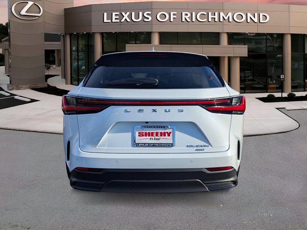 2026 Lexus NX 450H+ PREMIUM — фото 5