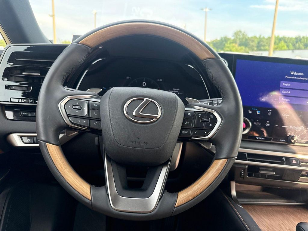 2025 Lexus RX 350 PREMIUM — миниатюра 17