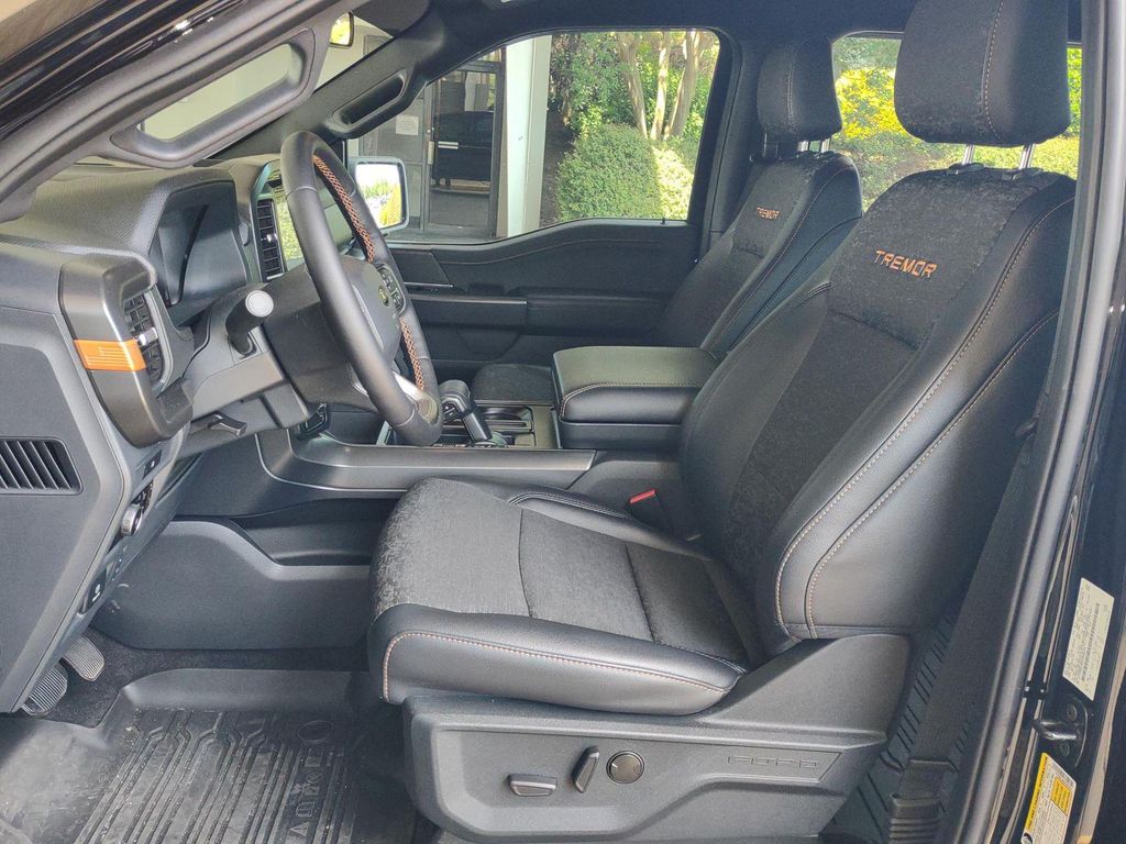 FORD F-150 TREMOR - 9