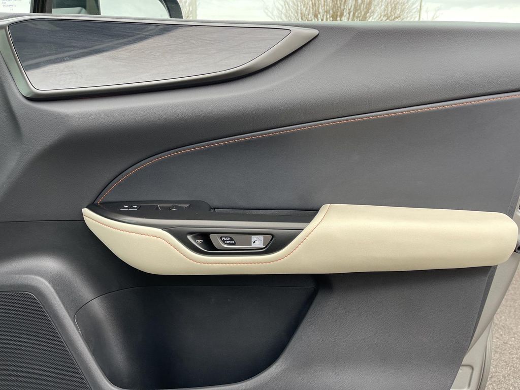 صورة مصغرة 17 لـ 2022 Lexus NX 350 PREMIUM