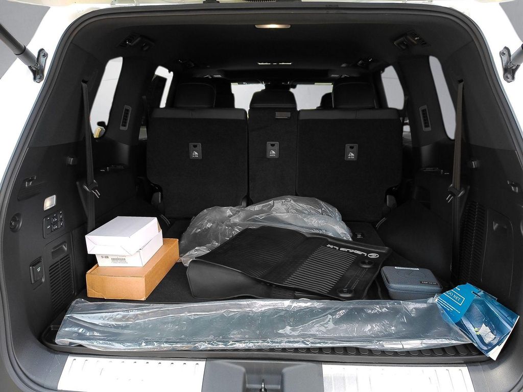 2023 Lexus LX 600 LUXURY 缩略图 24