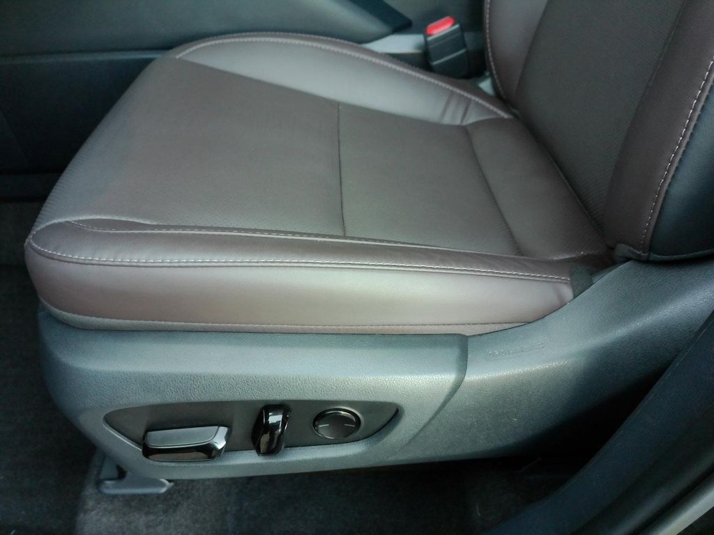 صورة مصغرة 36 لـ 2026 Lexus TX 350 PREMIUM