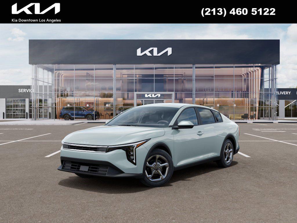 New 2026 Kia K4 LXS
