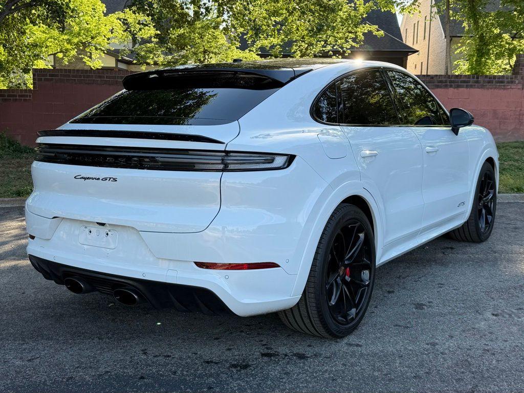 PORSCHE CAYENNE - 8