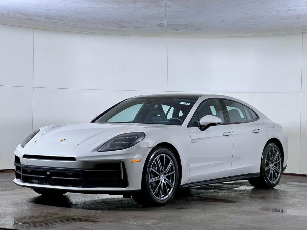 New 2026 Porsche Panamera 4