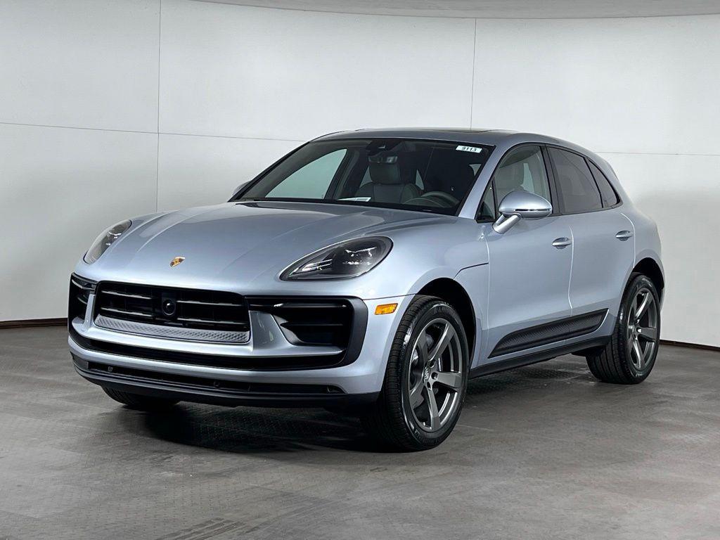 New 2026 Porsche Macan Base