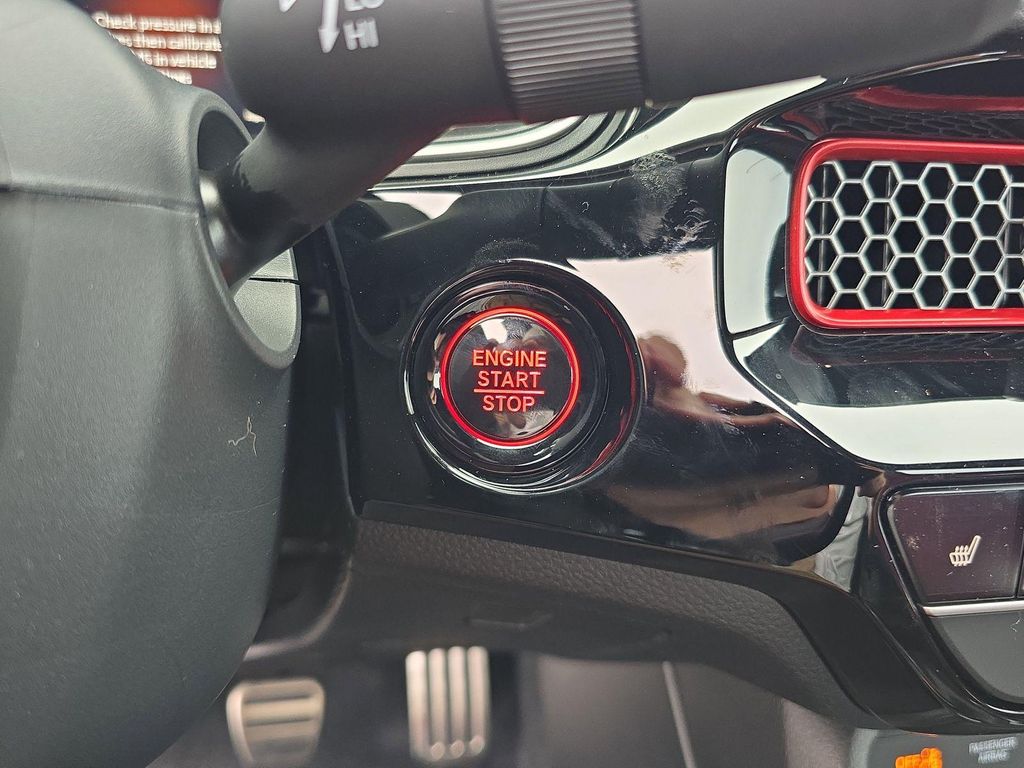 صورة مصغرة 27 لـ 2026 Honda CIVIC SI BASE