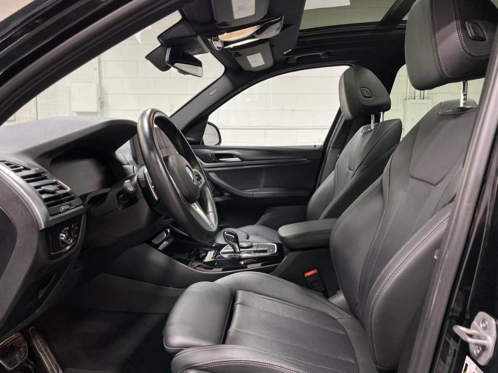 صورة 9 لـ 2023 BMW X5 XDRIVE40I