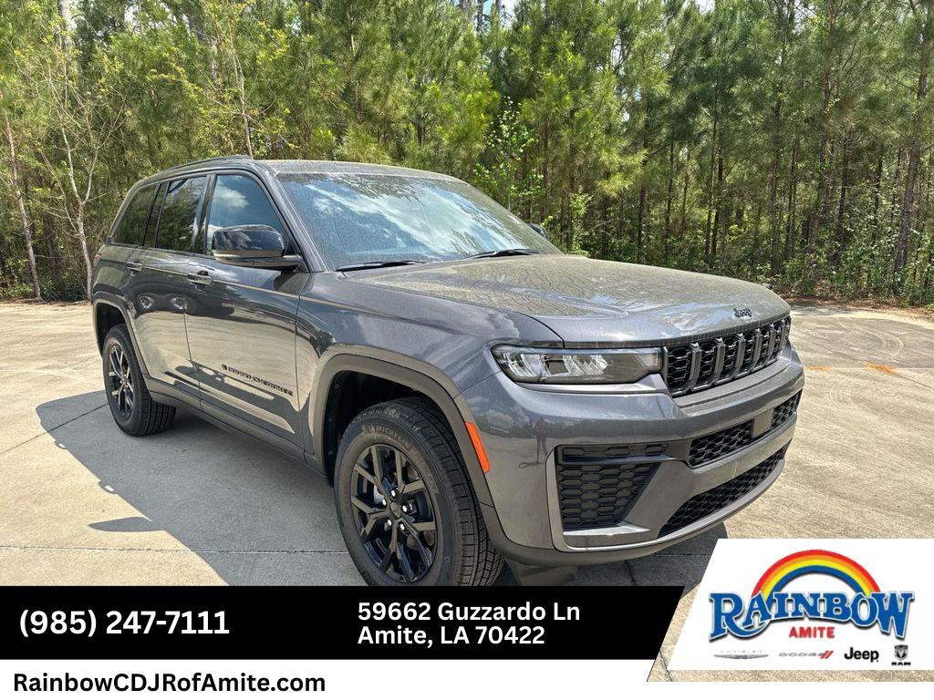 New 2026 Jeep Grand Cherokee Laredo
