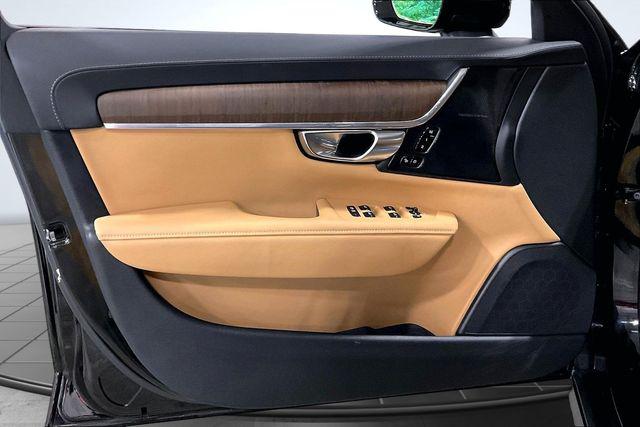 2025 Volvo V90 CROSS COUNTRY ULTRA, B6 AWD GAS (MILD HYBRID) — миниатюра 26