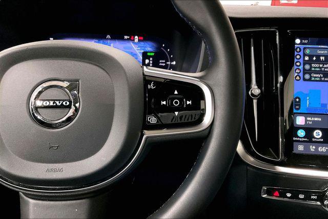 صورة مصغرة 21 لـ 2024 Volvo S60 RECHARGE PLUG-IN HYBRID T8 PLUS DARK THEME