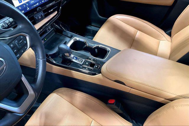 صورة مصغرة 17 لـ 2023 Lexus NX 250 PREMIUM