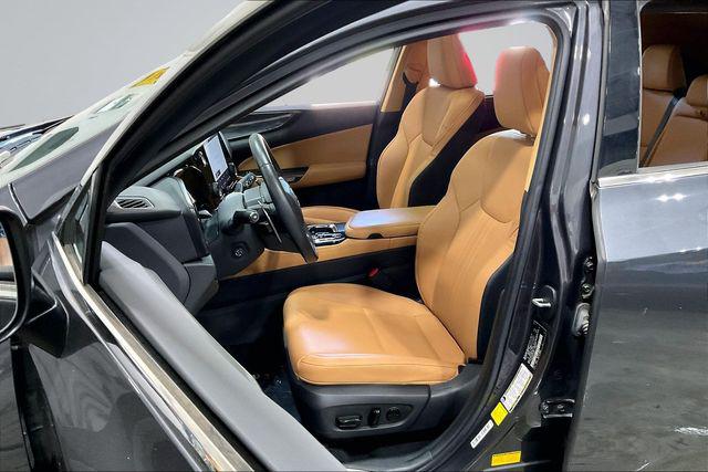 صورة مصغرة 27 لـ 2023 Lexus NX 250 PREMIUM