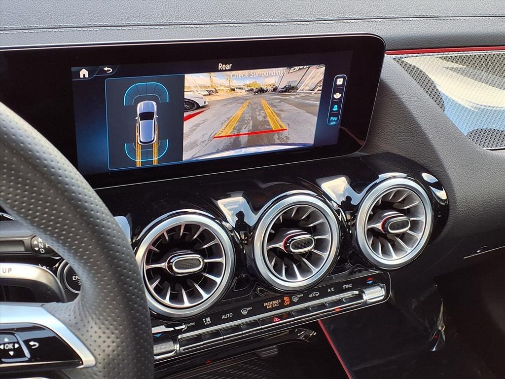 MERCEDES-BENZ GLA-CLASS AMG - 6