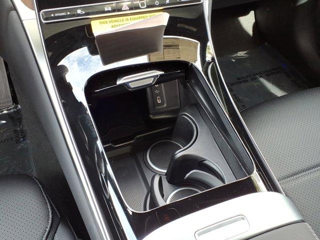 MERCEDES-BENZ GLC - 7