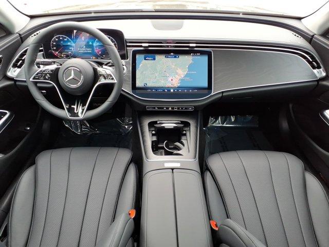 صورة 4 لـ 2026 Mercedes-BENZ E-CLASS