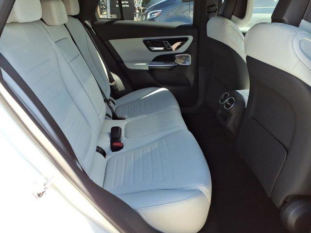 صورة مصغرة 19 لـ 2026 Mercedes-BENZ GLC