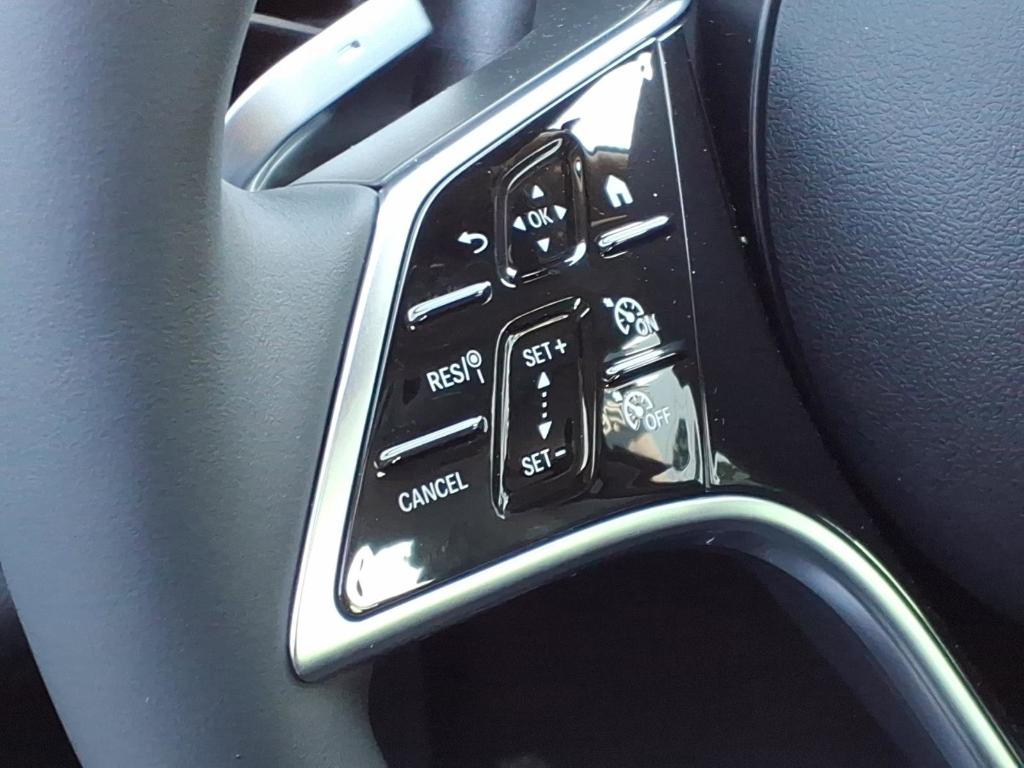 MERCEDES-BENZ E-CLASS - 9