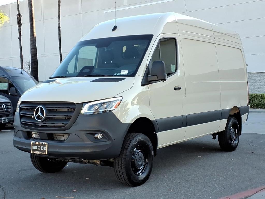 New 2026 Mercedes-Benz Sprinter 2500 Standard Roof