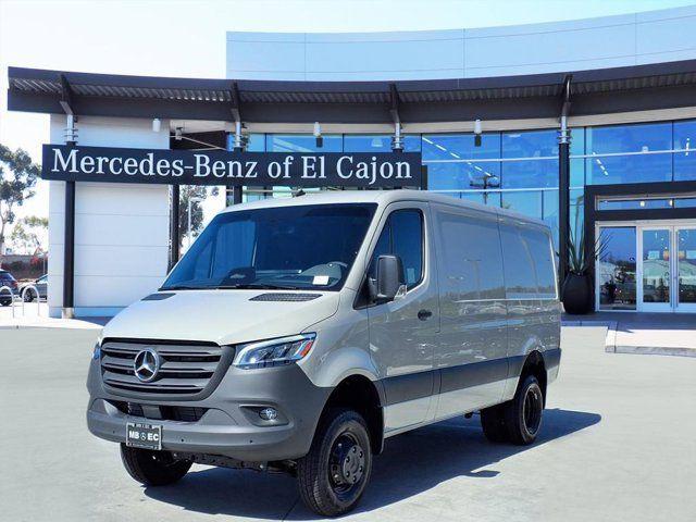 New 2025 Mercedes-Benz Sprinter 3500XD Standard Roof
