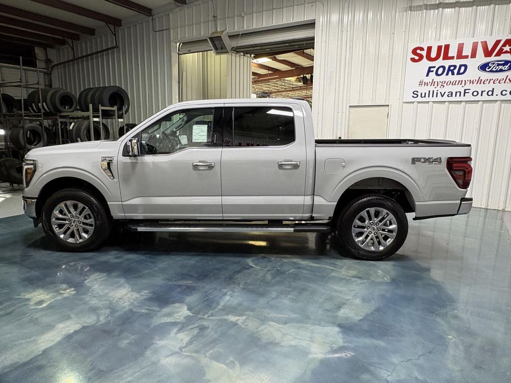 صورة 8 لـ 2026 FORD F-150 LARIAT