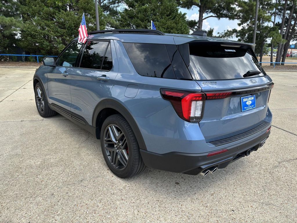2025 FORD EXPLORER ST 照片 9