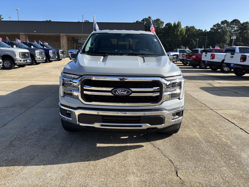 2026 FORD F-150 LARIAT — фото 2