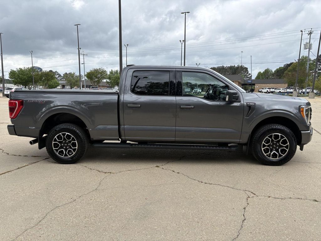 FORD F-150 XLT - 4